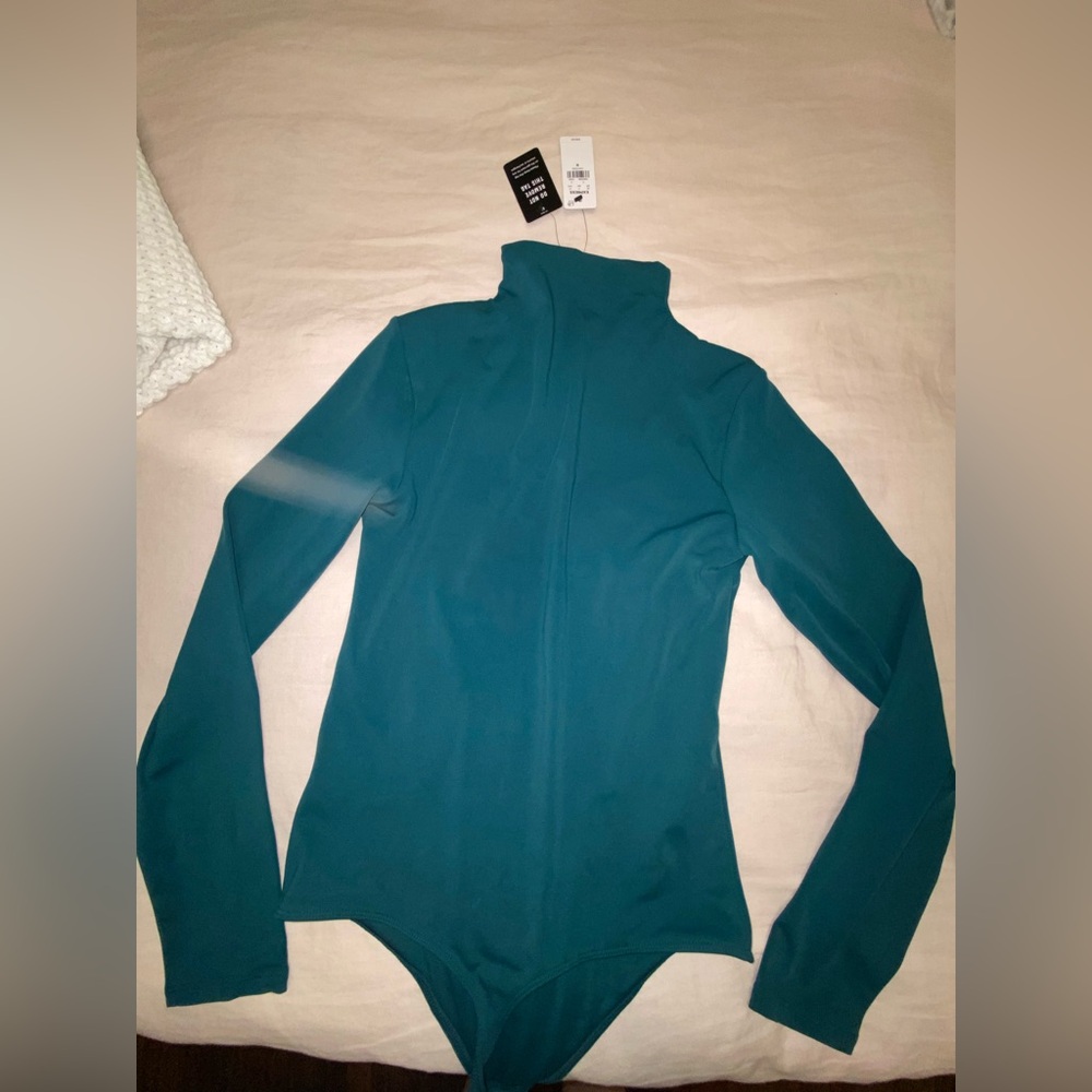 Teal long sleeve bodysuit from express never worn with tags